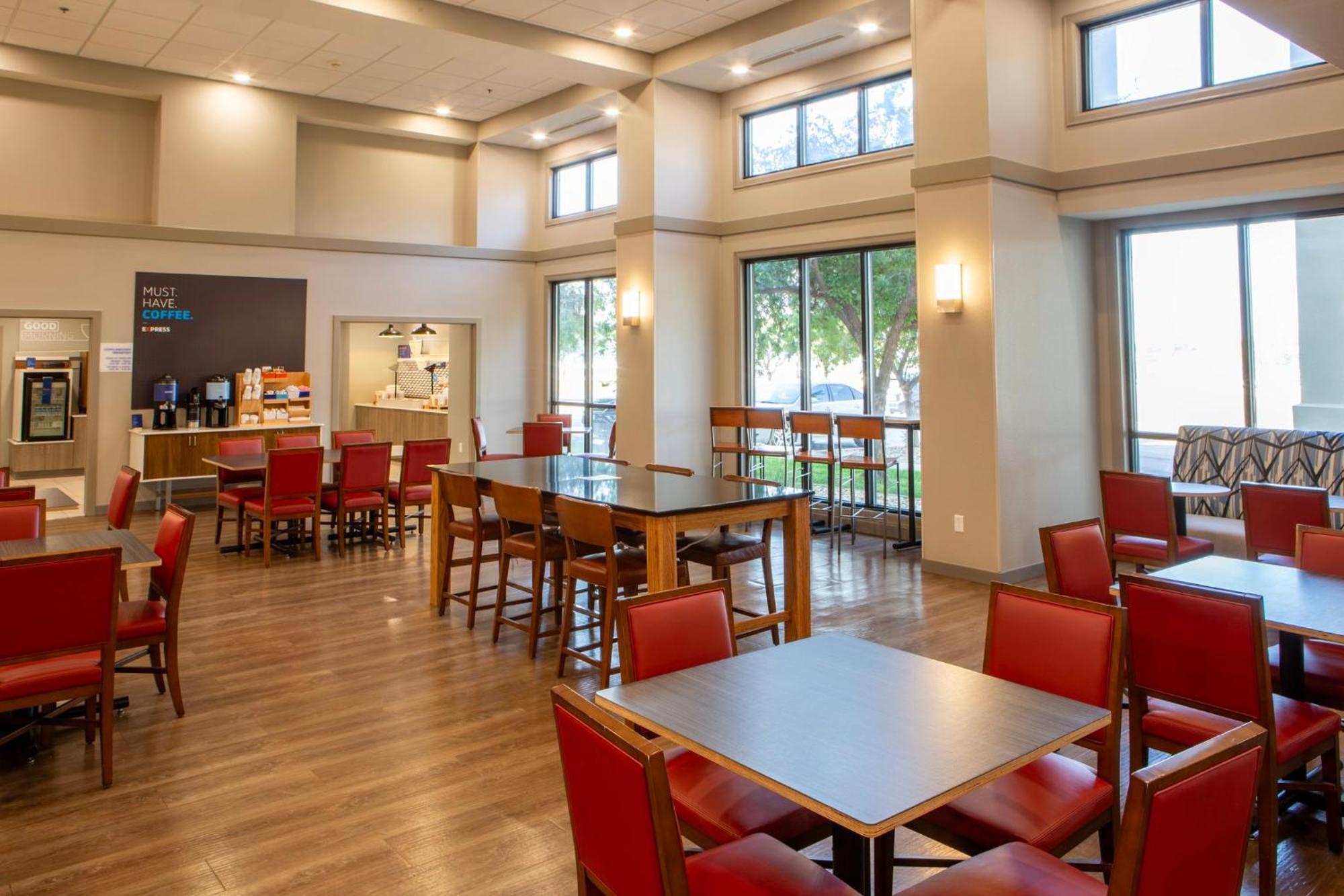 Holiday Inn Express & Suites Sioux City-South By Ihg Luaran gambar