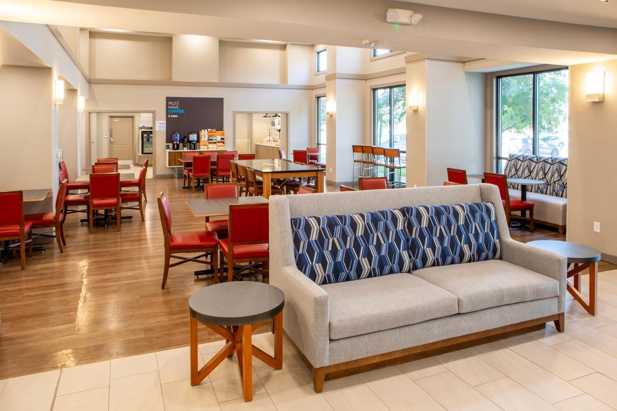 Holiday Inn Express & Suites Sioux City-South By Ihg Luaran gambar